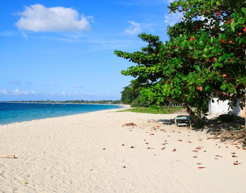 Seven Mile Beach