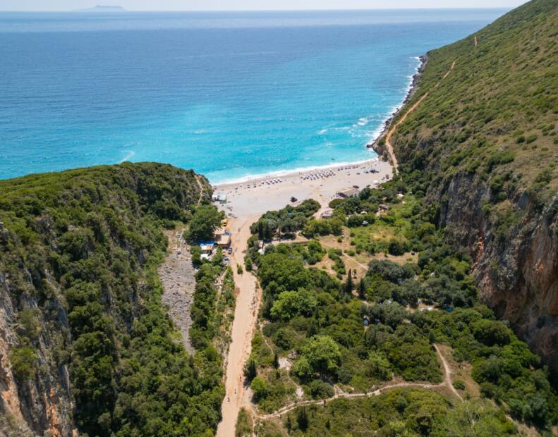 Himara