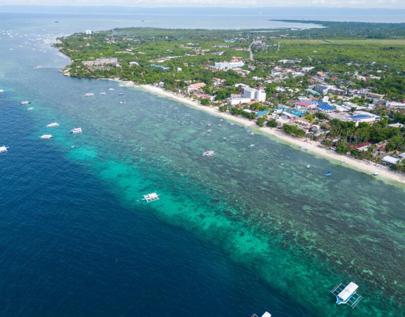 Alona Beach