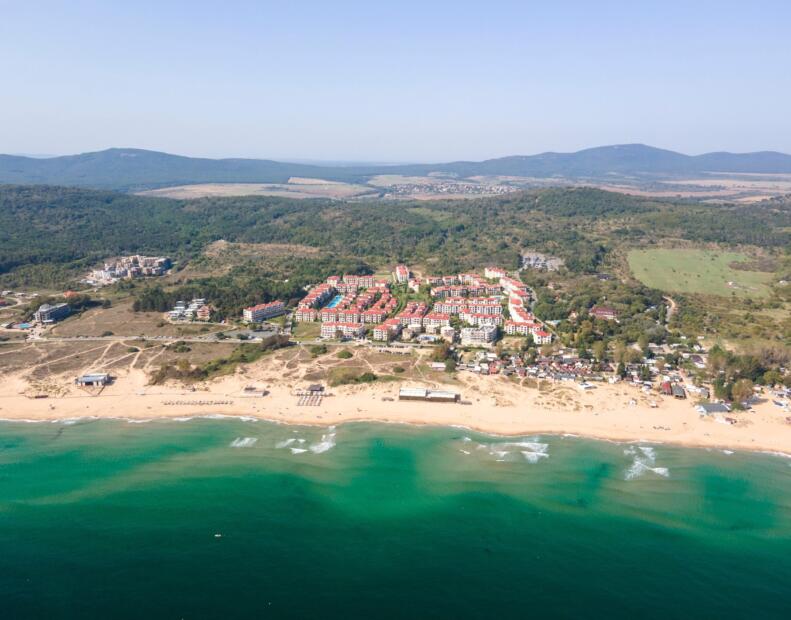 Smokinya Beach