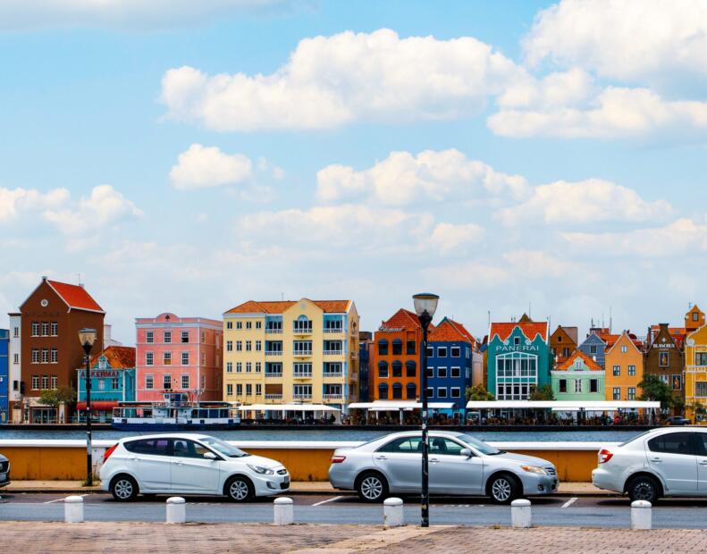 Czy jeżowce można spotkać na plażach Curacao?